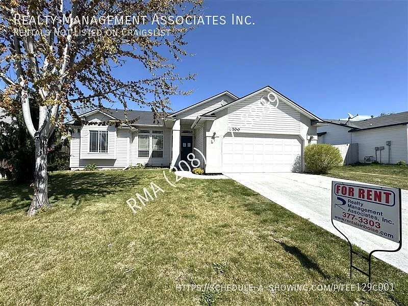 Charming 3 Bedroom home! — Photo 1
