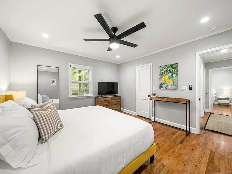 639 S Peachtree St — Photo 10