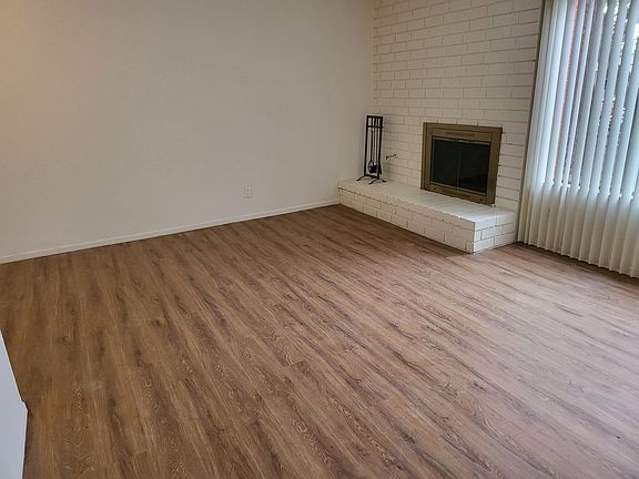 5th image of 2411 Grant Ave #A