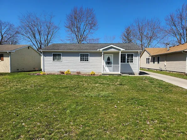5568 Pointe Dr, East China, MI 48054