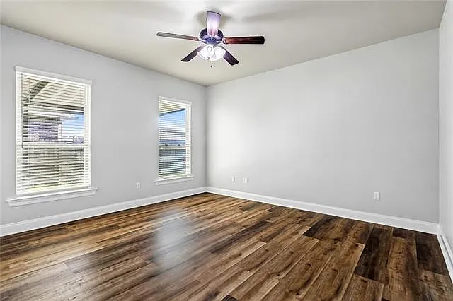 70445 Chambly Ct — Photo 7