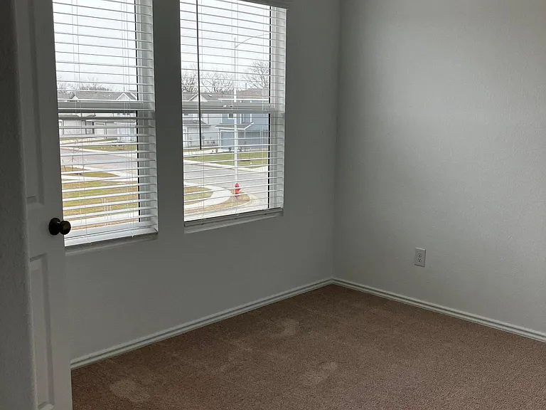 56 Trinity Cir — Photo 5
