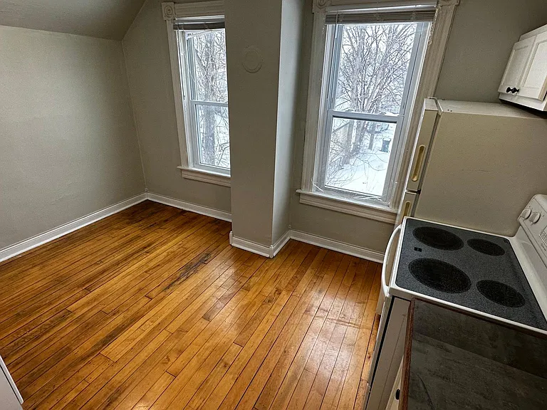 643 Watson Ave #2 — Photo 12
