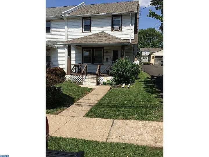 235 Bonair Ave photo 1