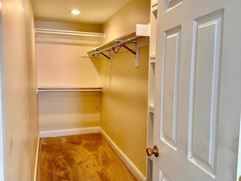 236 Dolphin Ln — Photo 14
