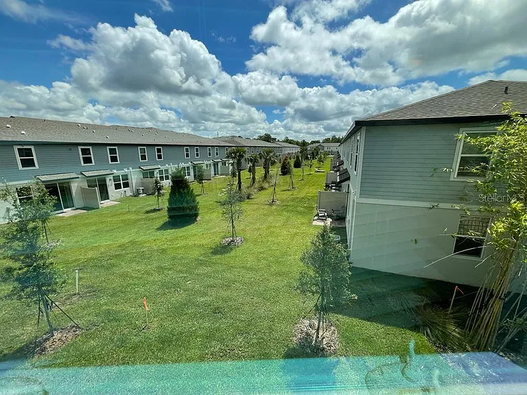 407 Legacy Loop — Photo 48