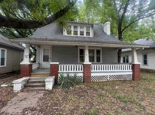 710 E 9th Ave, Winfield, KS 67156