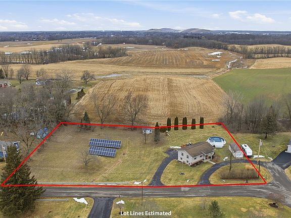 2nd image of 2976 Mohawk Ln