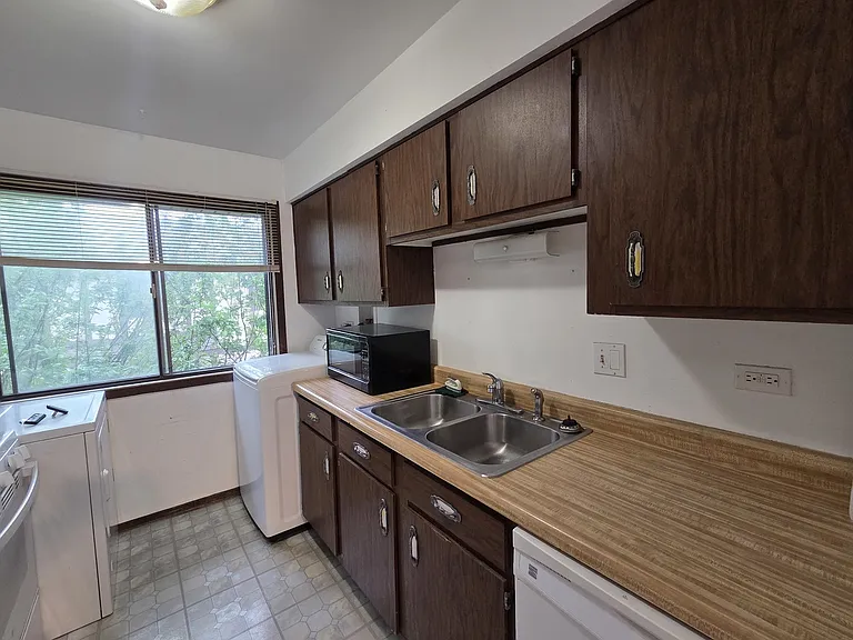 1440 Sutter Dr #1440 — Photo 3
