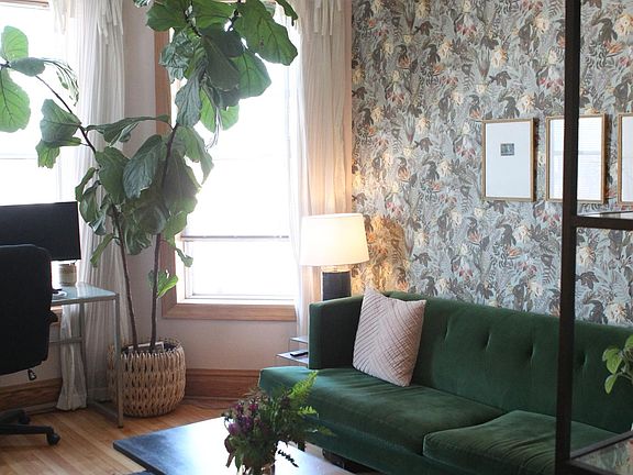 3rd image of 2831 W Fullerton Ave APT 2