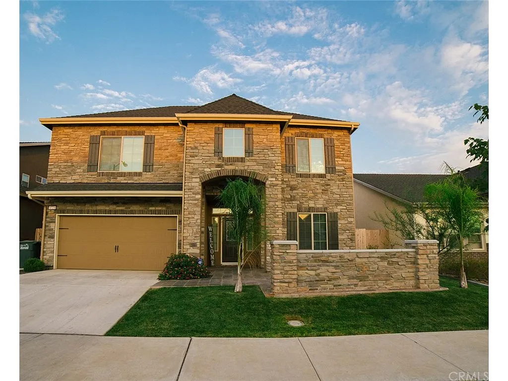 4724 Beckman Way photo 1