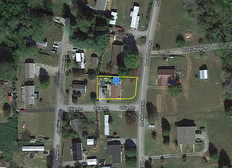 1st image of 102 Lillian Ln