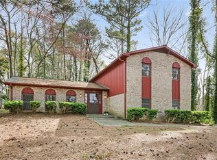 1172 Martin Nash Rd, Lilburn, GA 30047