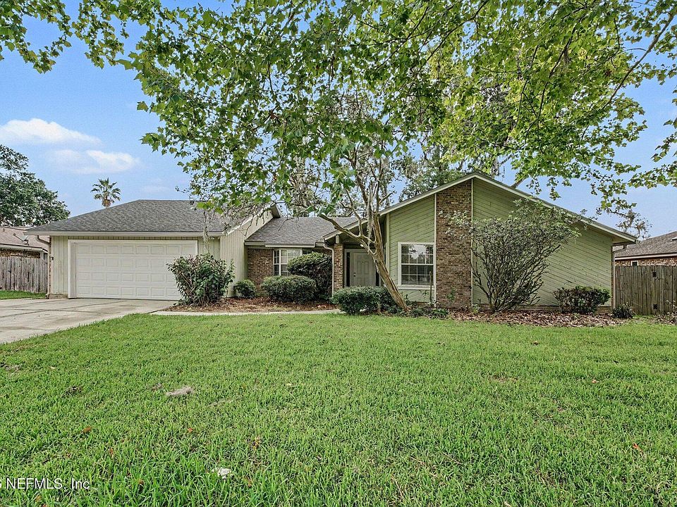 1st image of 516 KEVIN Drive