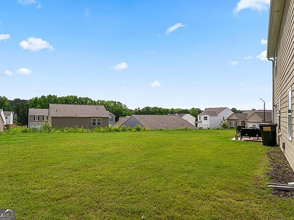 4th image of 14 Borland Rd #1