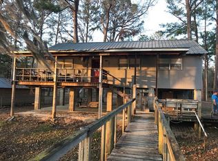 210 Benton Powell Rd, Uvalda, GA 30473