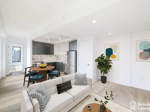 310 Grand Concourse image 1 of 31
