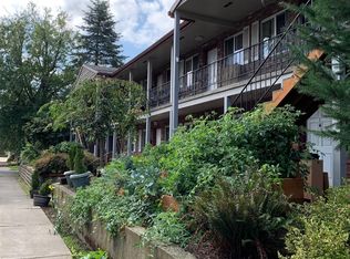 615 SE 18th Ave APT 1, Portland, OR 97214