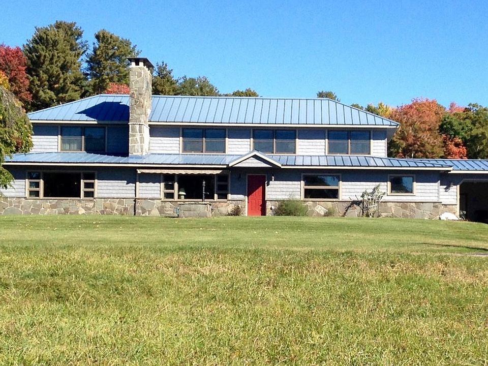39 McCormick Road - a duplex