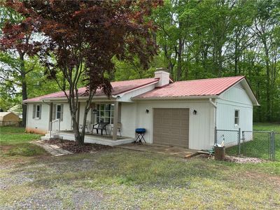 6837 Flint Hill Rd, Sophia, NC, 27350