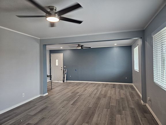 LIVINGROOM AND DININGROOM
