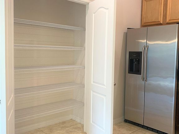 5th image of 15335 Oak Apple Ct