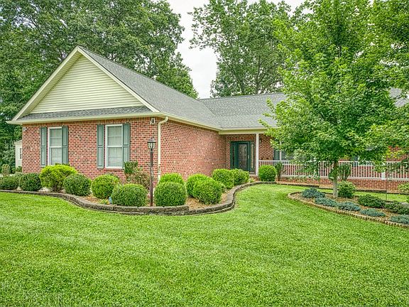 3rd image of 229 Daddys Creek Trl