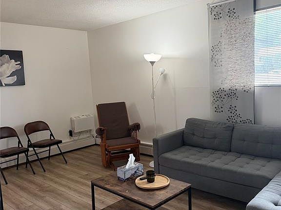 2nd image of UNIT 5-116 Acadia COURT