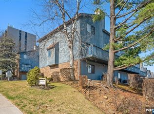 114 Pennington Ave #20, Passaic, NJ 07055