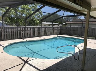 965 Memorial Park Cir, Jacksonville, FL 32221