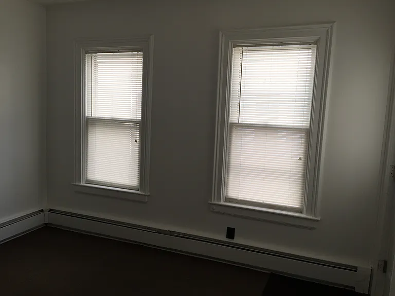 18B Marion Ave #18B — Photo 7