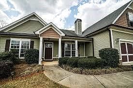 1st image of 465 Willow Springs Dr