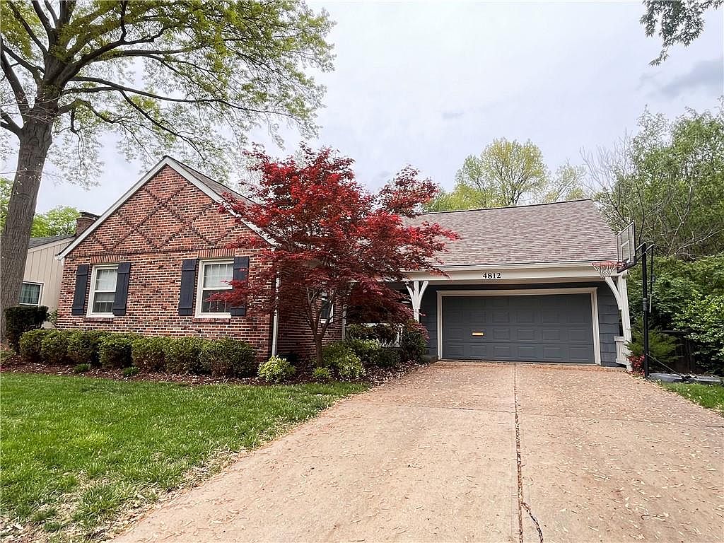 4812 W 66th Ter, Prairie Village, KS 66208 | Zillow
