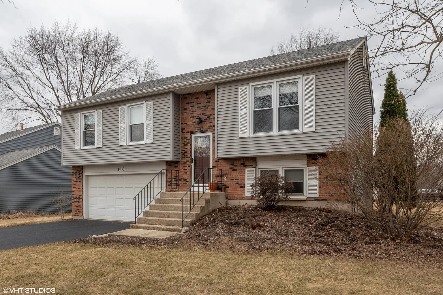 1450 Lancaster Ave photo 1
