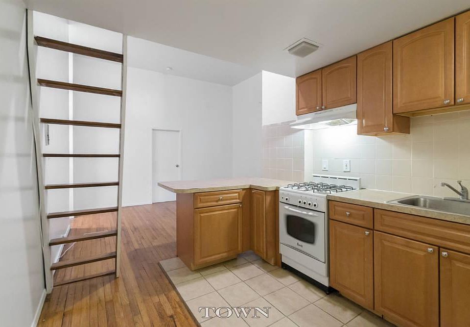 1st image of 601 10th Ave APT 1A