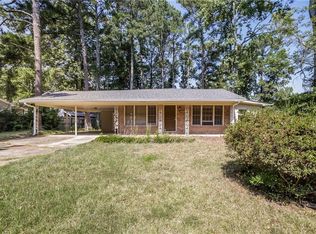 1003 Knightsbridge Rd NW, Kennesaw, GA 30144