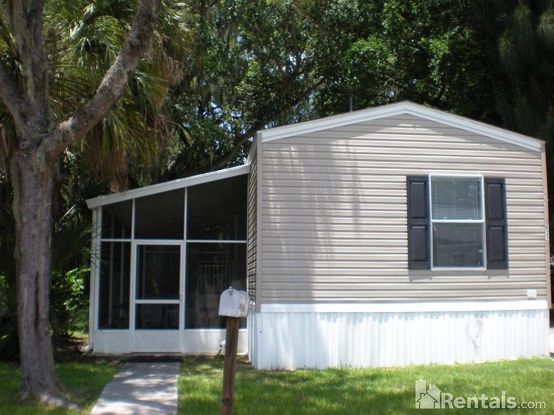 1st image of 621 River Bay Dr