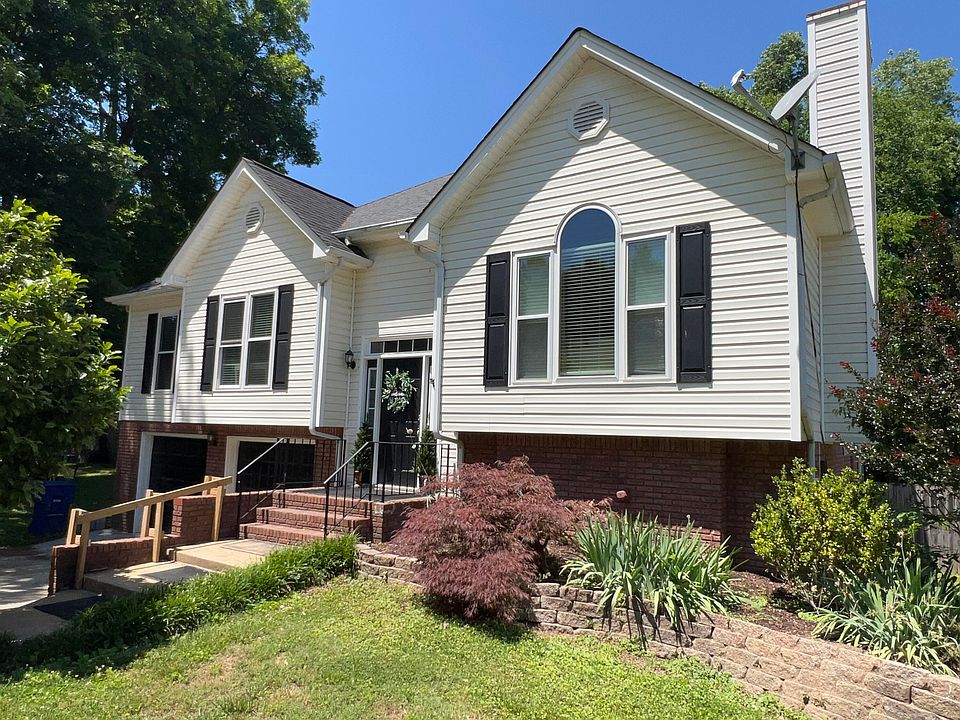 1st image of 5515 Misty Valley Dr