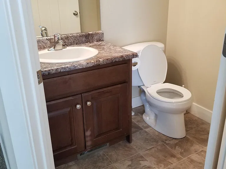 843 Independence Ave — Photo 14