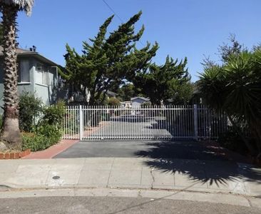 2382 Grande Vista Pl, Oakland, CA, 94601