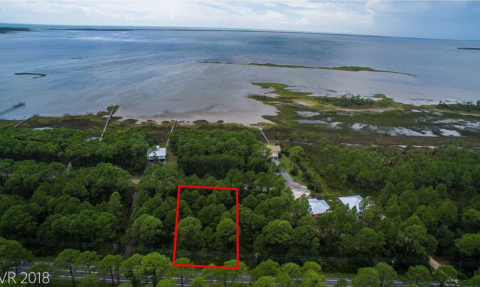 1st image of 3 Sandbar Dr