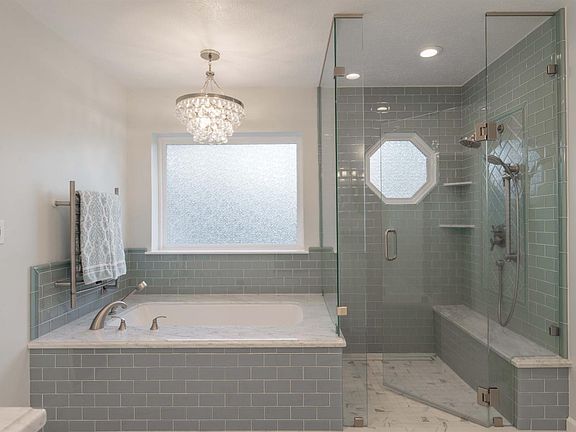 5th image of 52866 Sacramento St