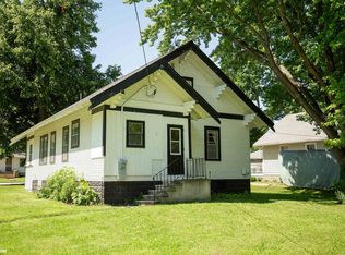 101 Ash Ave W, Swea City, IA 50590