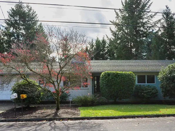 7470 SW Cherry Dr, Portland, OR 97223