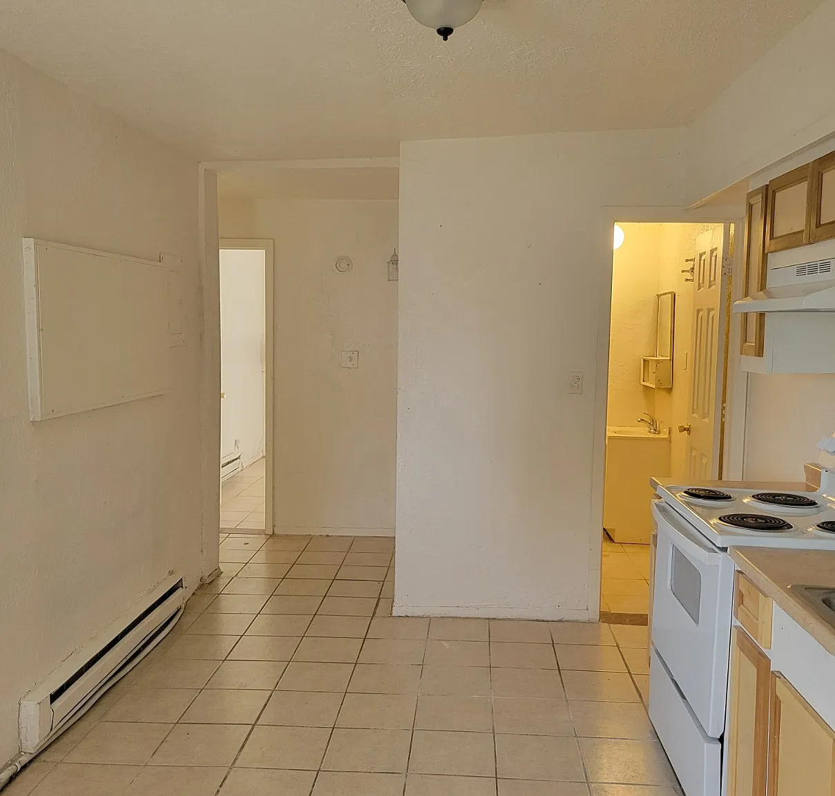 1 bed, 600 sqft, $650 — Photo 1