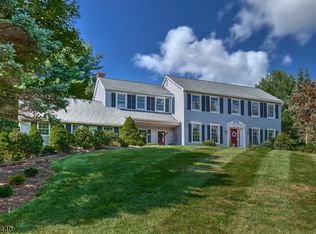 22 Long Hill Rd, Long Valley, NJ 07853