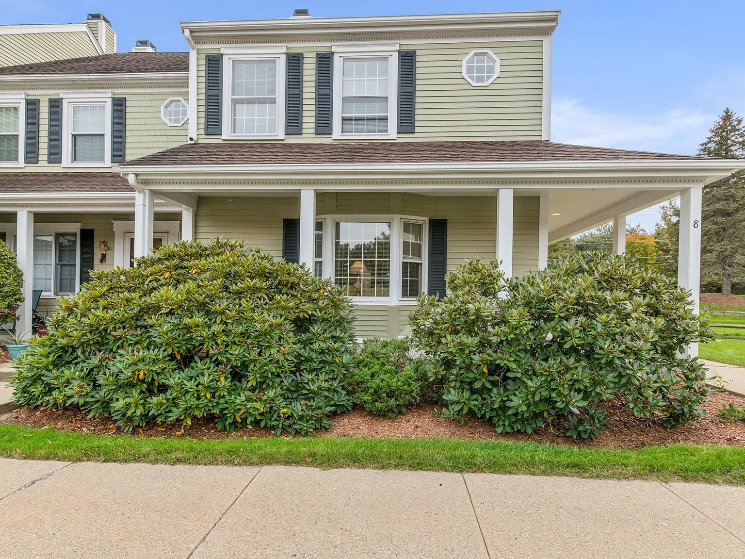 8 Cadogan Way, Nashua, NH 03062 Zillow