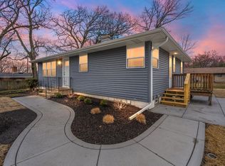 536 Stephen Dr S, Schererville, IN 46375