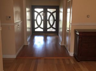 874 Juliet Ct, Upland, CA 91784