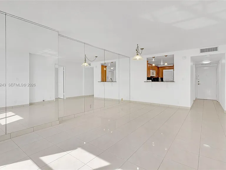 1865 Brickell Ave #A805 — Photo 2